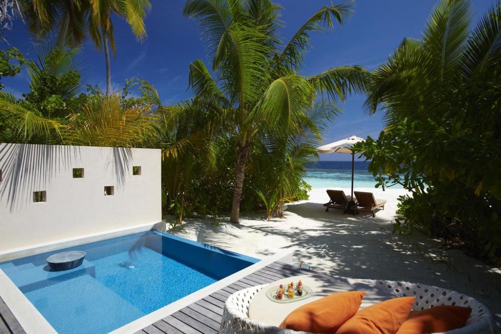 content/hotel/Per Aquum Huvafen Fushi/Accommodation/Beach Pool Villa/HuvafenFushi-Acc-BeachPoolVilla-04.jpg